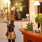 Hotel Zur Hallenburg