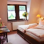 Zur Hallenburg 3* Kurort Steinbach-Hallenberg
