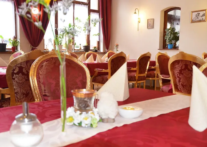 호텔 Zur Hallenburg